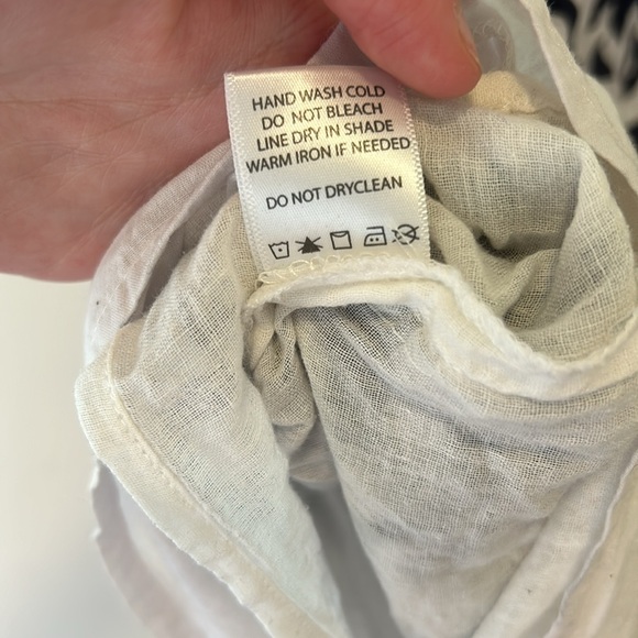 Adorable Roberta Roller Rabbit Printed Cotton Sleeveless Mini Dress - Picture 10 of 10